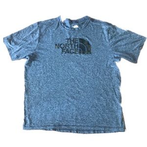 🌺HOST PICK🌺 Camo North Face Tee